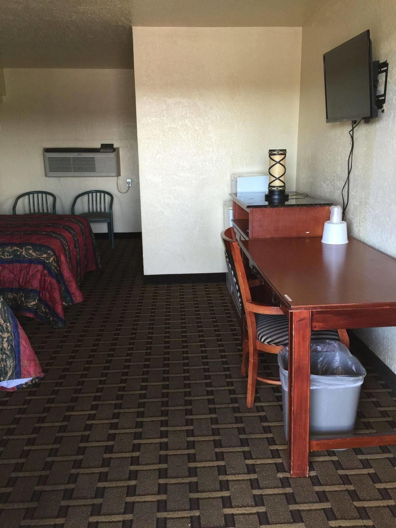 Encore Motel Farmington Bagian luar foto