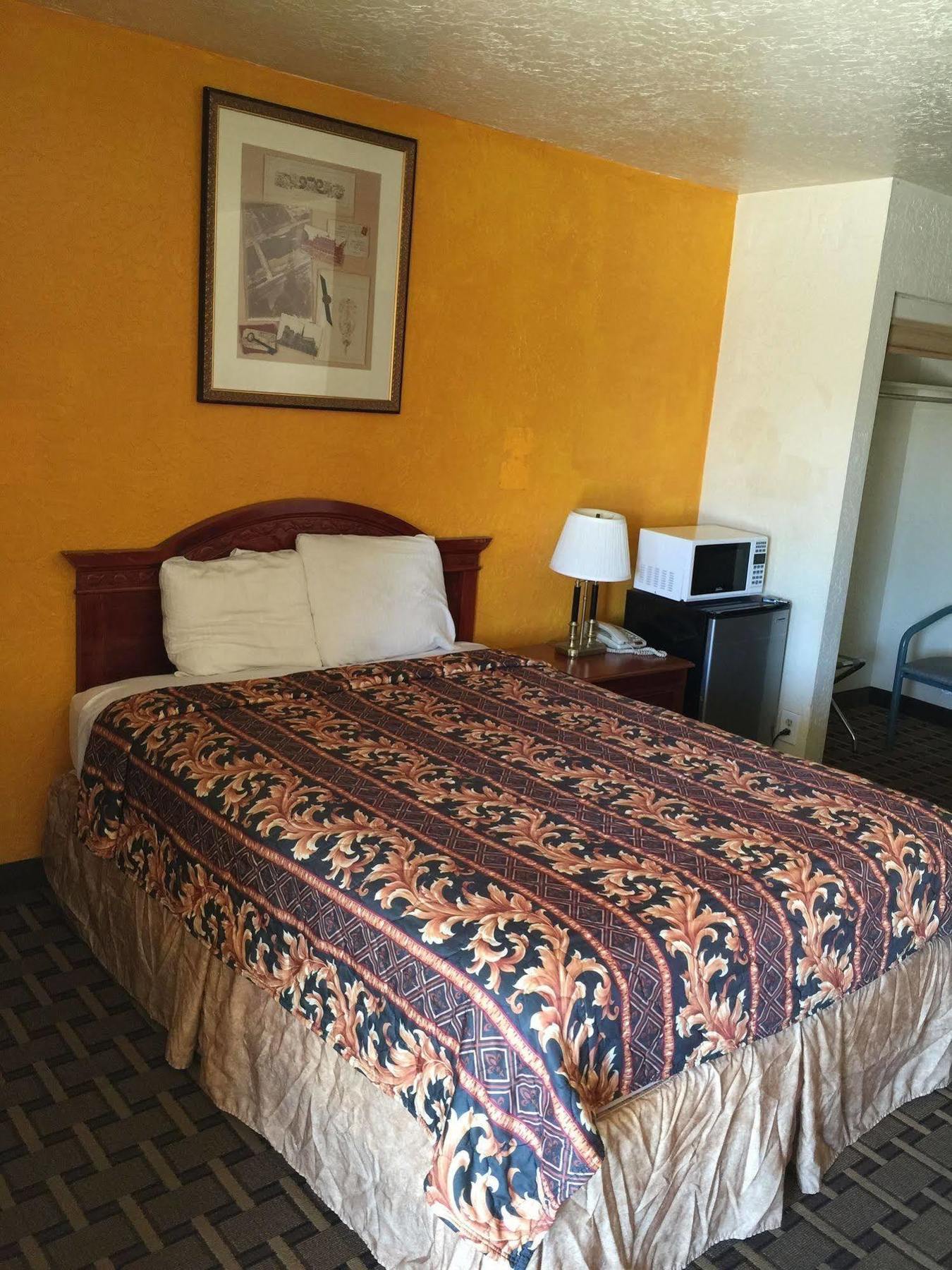 Encore Motel Farmington Bagian luar foto